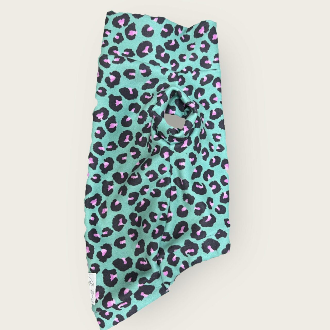 Pile Aqua Leopard