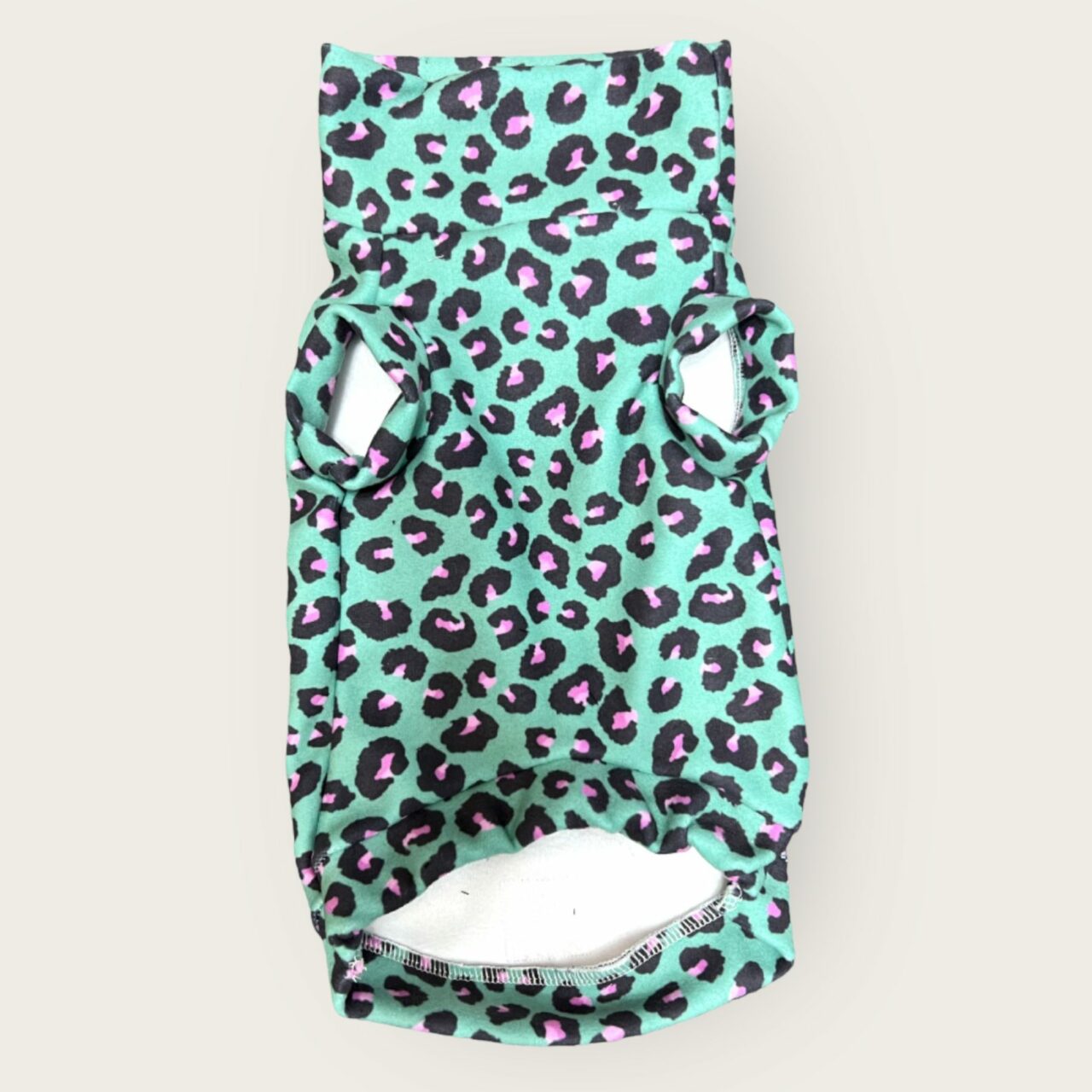 Pile Aqua Leopard